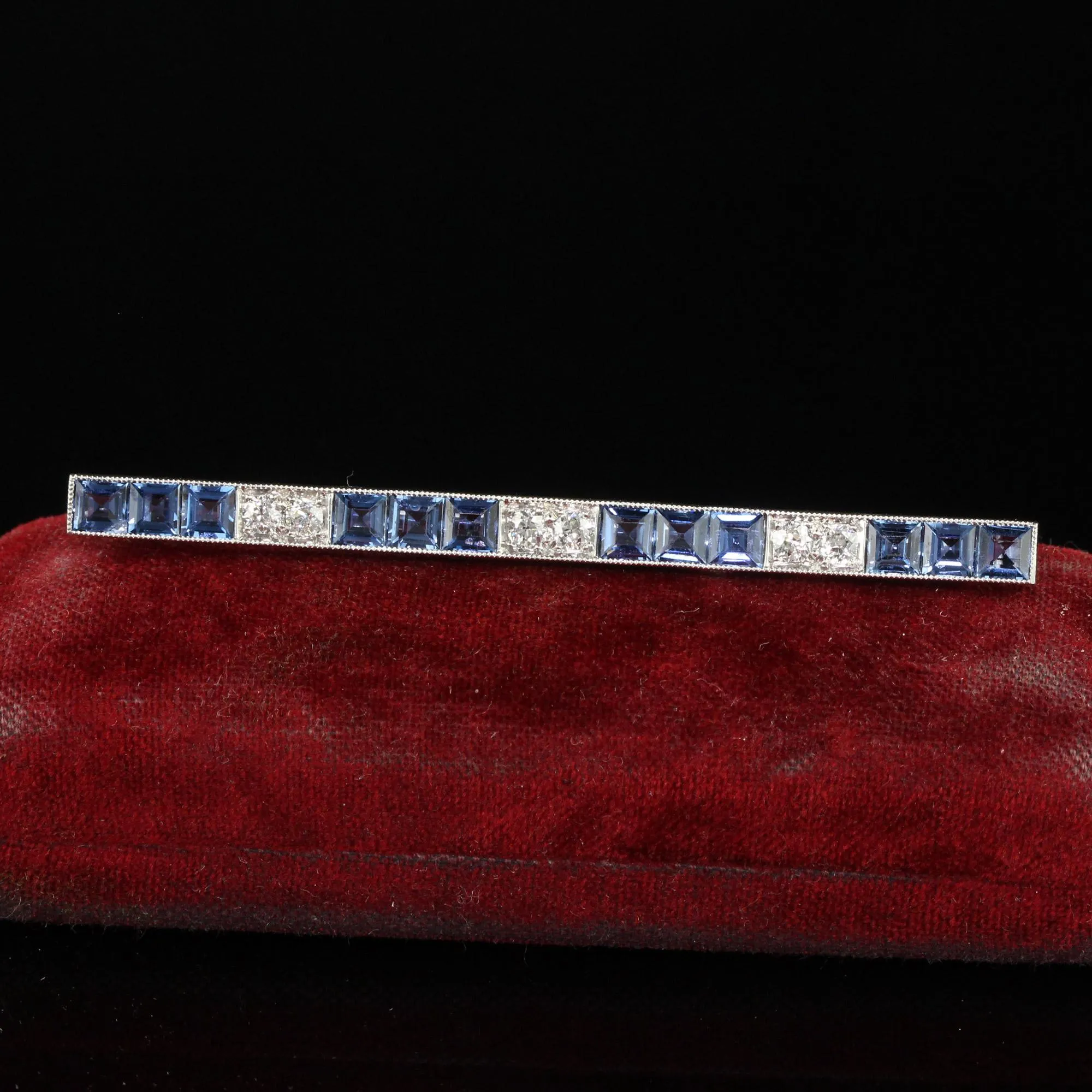 Antique Art Deco Platinum Yogo Gulch Sapphire Old Euro Diamond Bar Pin - GIA
