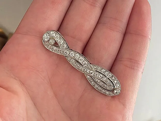 Art Deco Diamond Brooch in Platinum