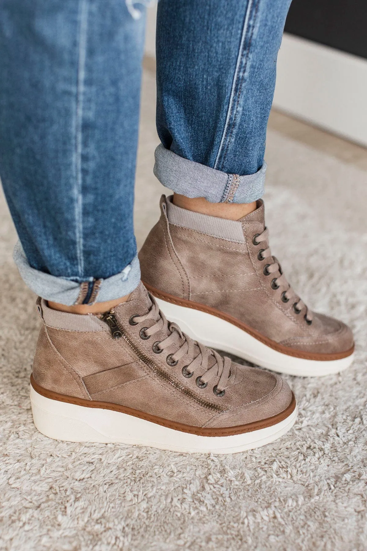 Blowfish Camden Wedge Sneakers- Mushroom