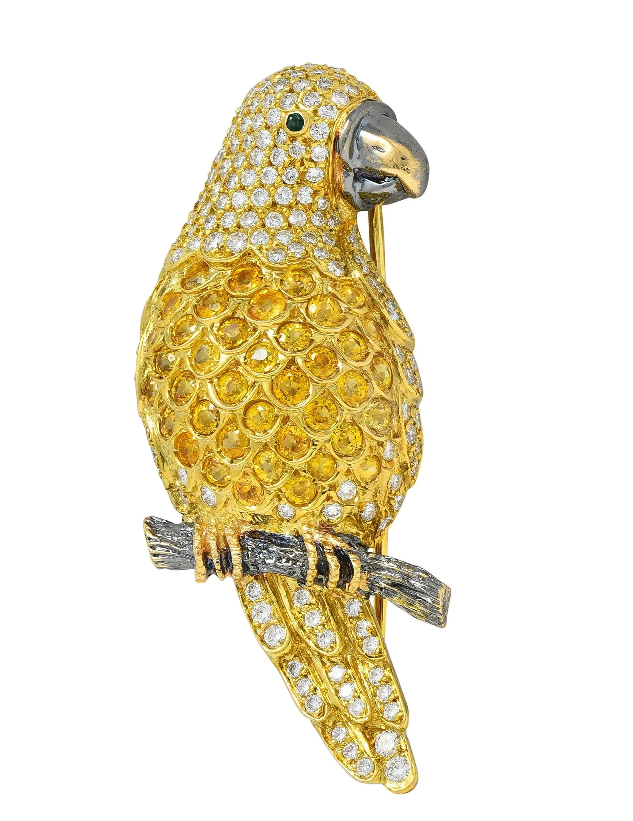 Contemporary 8.50 CTW Yellow Sapphire Diamond Emerald 18 Karat Gold Vintage Parrot Brooch