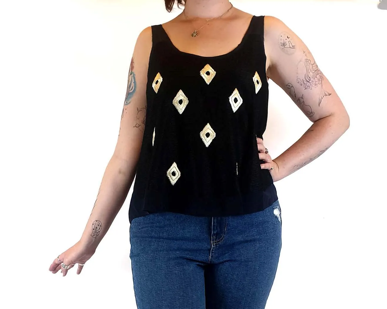 Country Road 100% silk navy top with unique embroidery size M