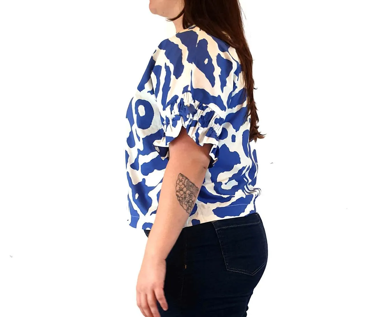 Gorman   Mireia Ruiz blue and white print top size 14