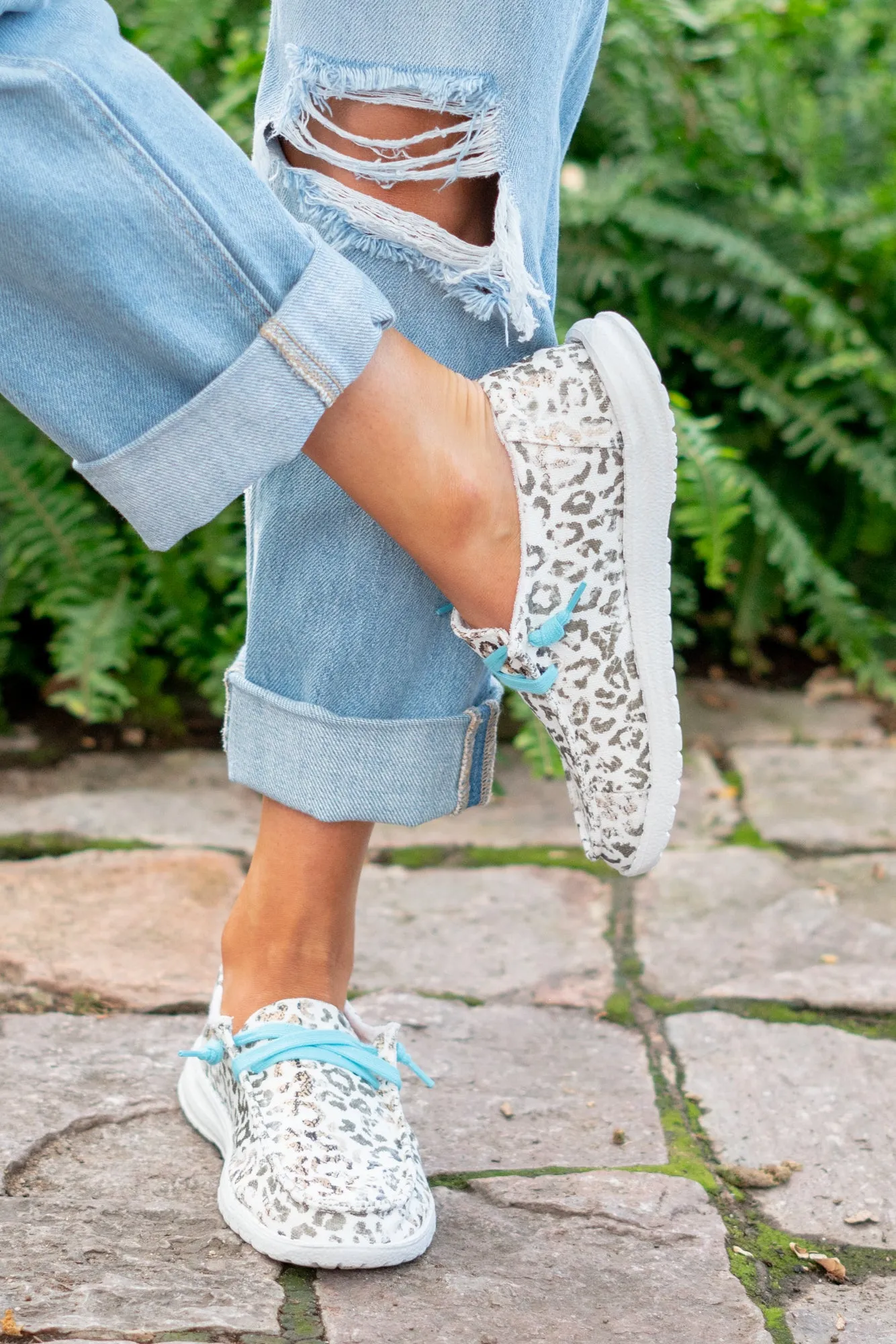 Jazzy Canvas Boat Shoe Sneakers - White