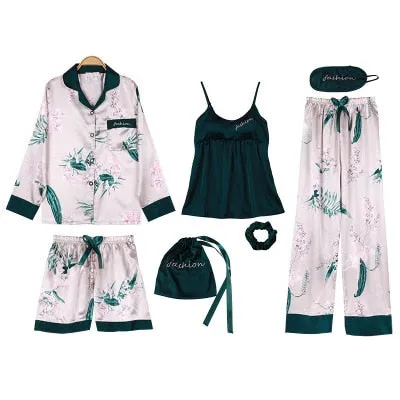 🌹Ladies 7 PIECE Satin Sleepwear/Lounging Set.