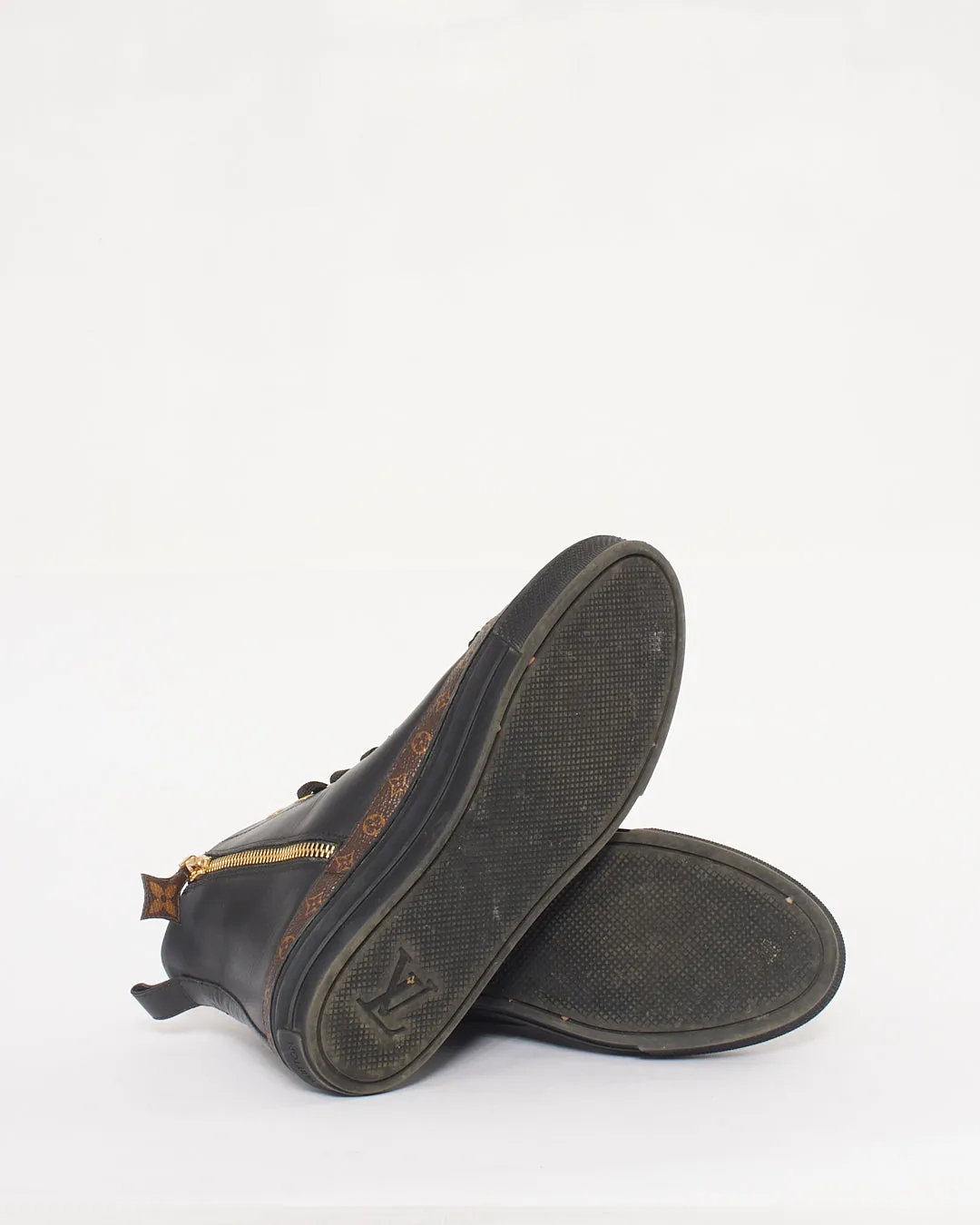 Louis Vuitton Black/Monogram Hightop Sneakers - 37.5