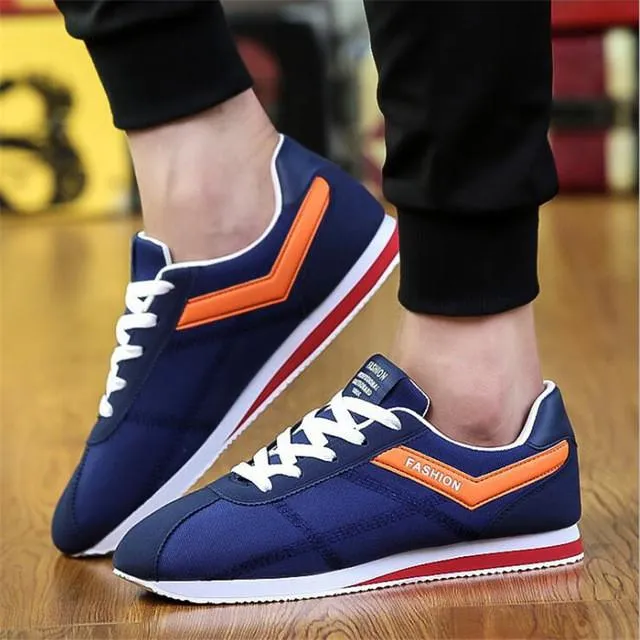 Men'a British Canvas Sneakers