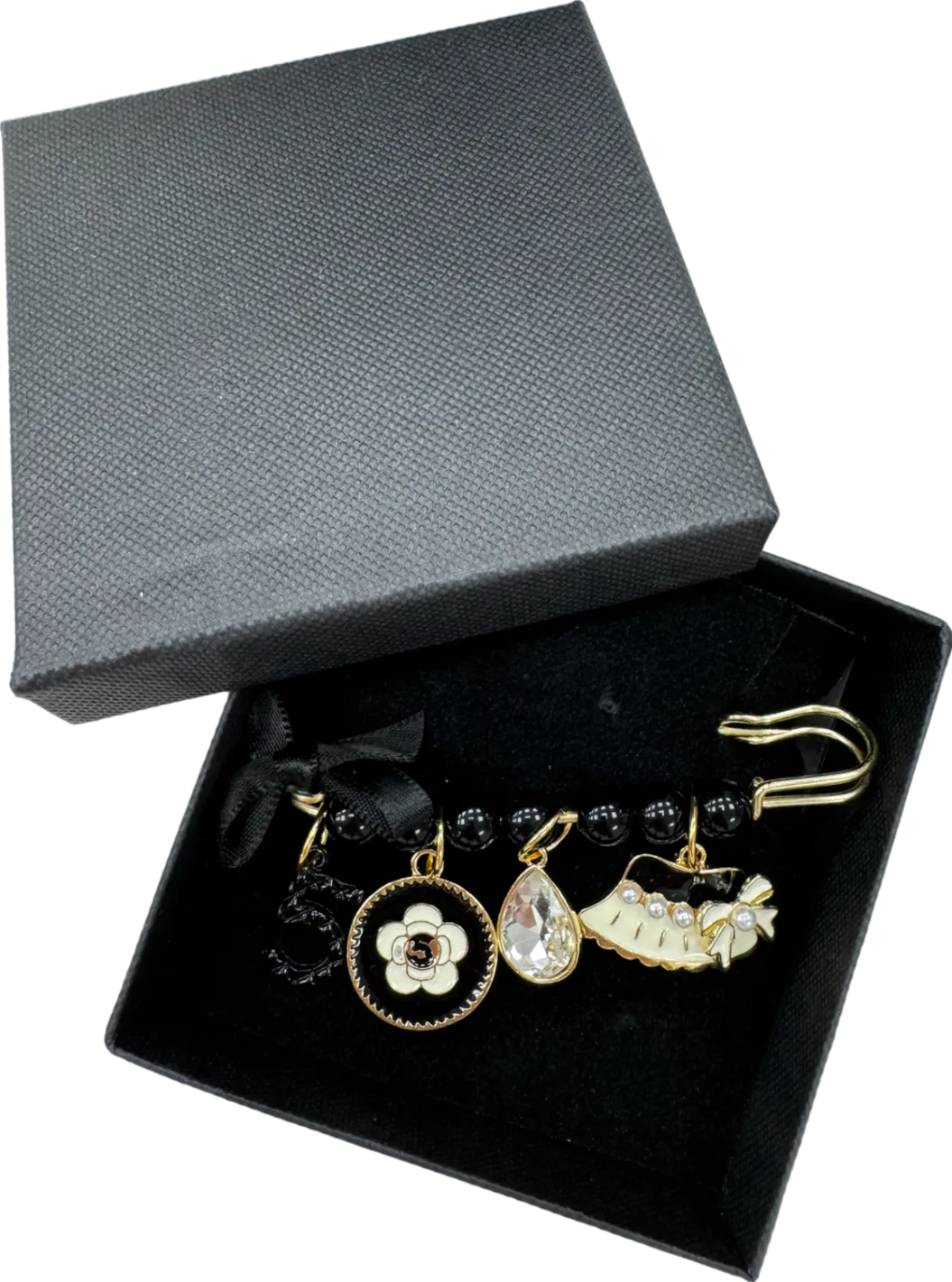 No.5 Black Charm Detail Brooch In Gift Box One Size