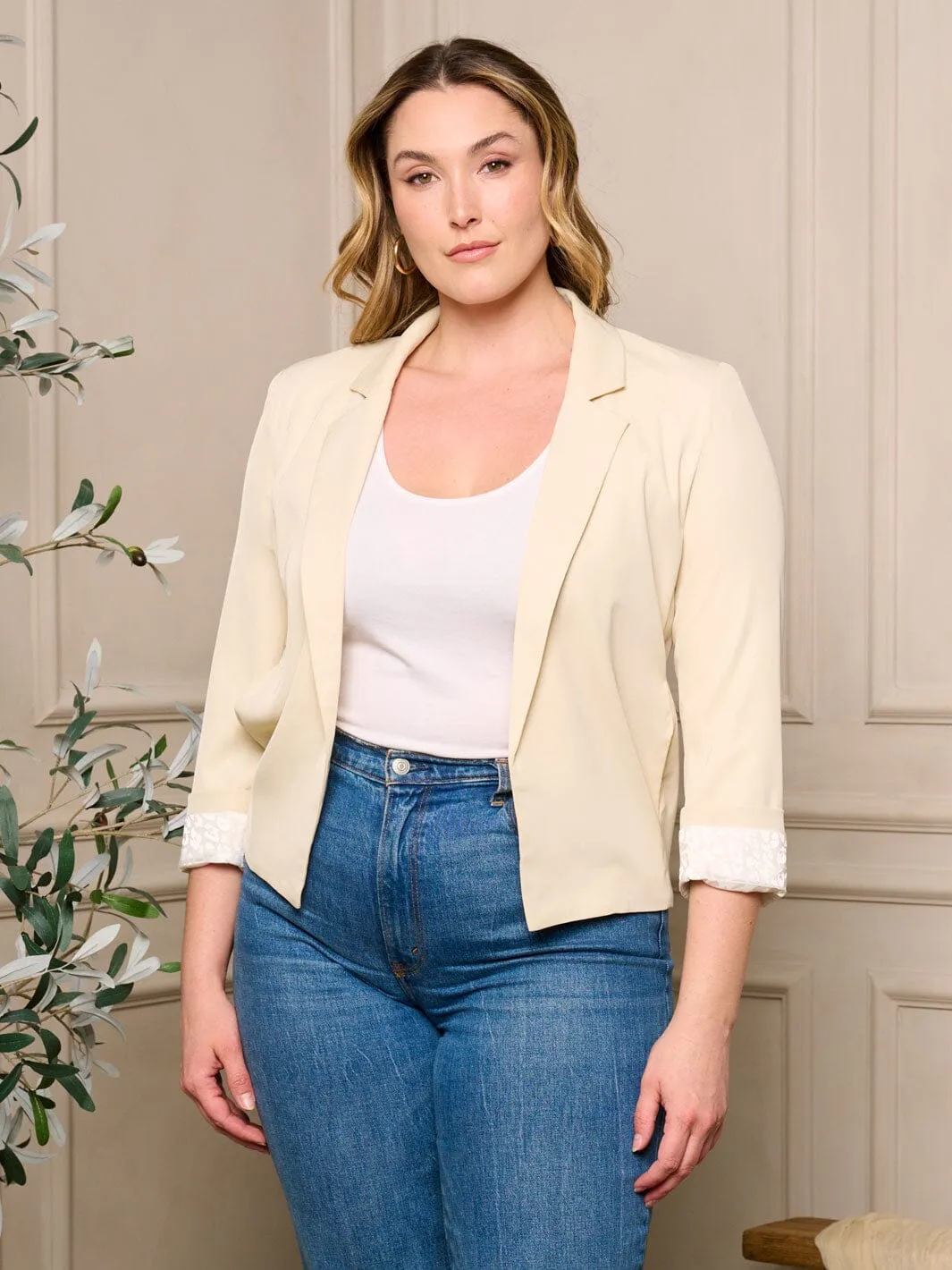 PLUS SIZE 3/4 SLEEVE OPEN FRONT BLAZER