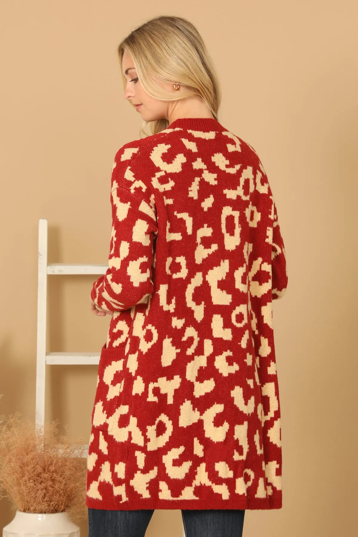 PLUS SIZE KNITTED FRONT POCKET PRINTED OPEN CARDIGAN