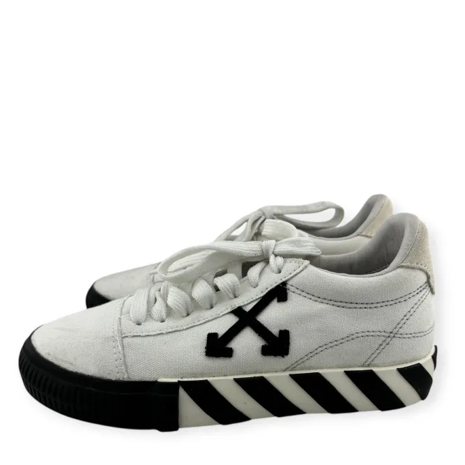 Shoes Sneakers
