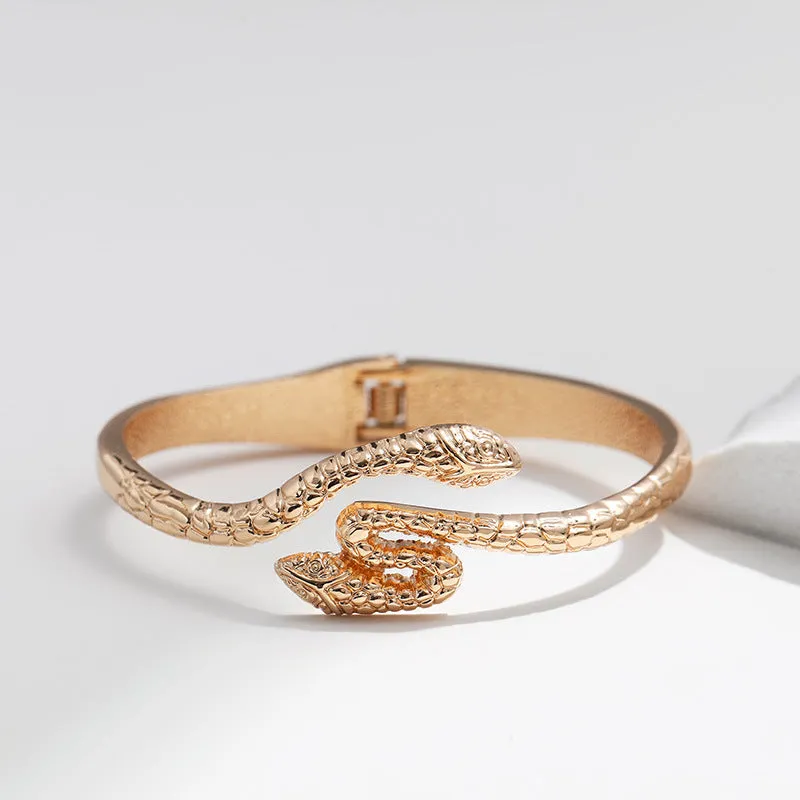 Sisslia New Arrival Personality Curved Snake Pattern Bracelet Open Adjustable Bangles Bracelet For Women And Girls