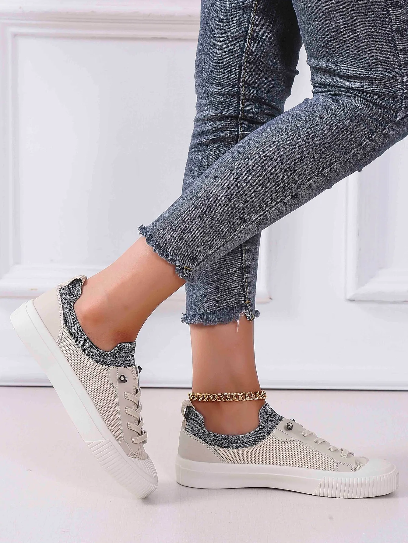Two Tone Lace Up Design Canvas Skate Sneakers - Beige