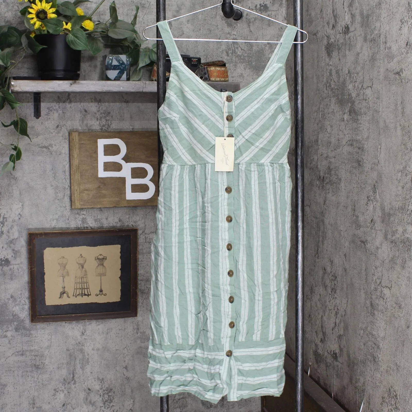Universal Thread Women's Striped Sleeveless Button-Front Sun Dress 566694