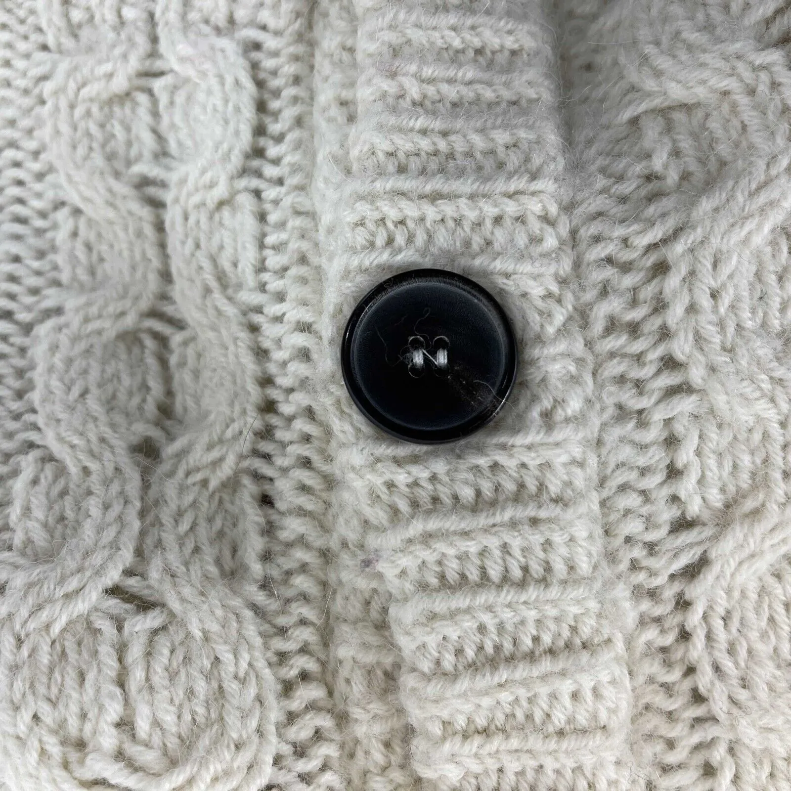 Valentino - Floral Cable Knit Fantasy Embroidered Garden Cardigan - US S