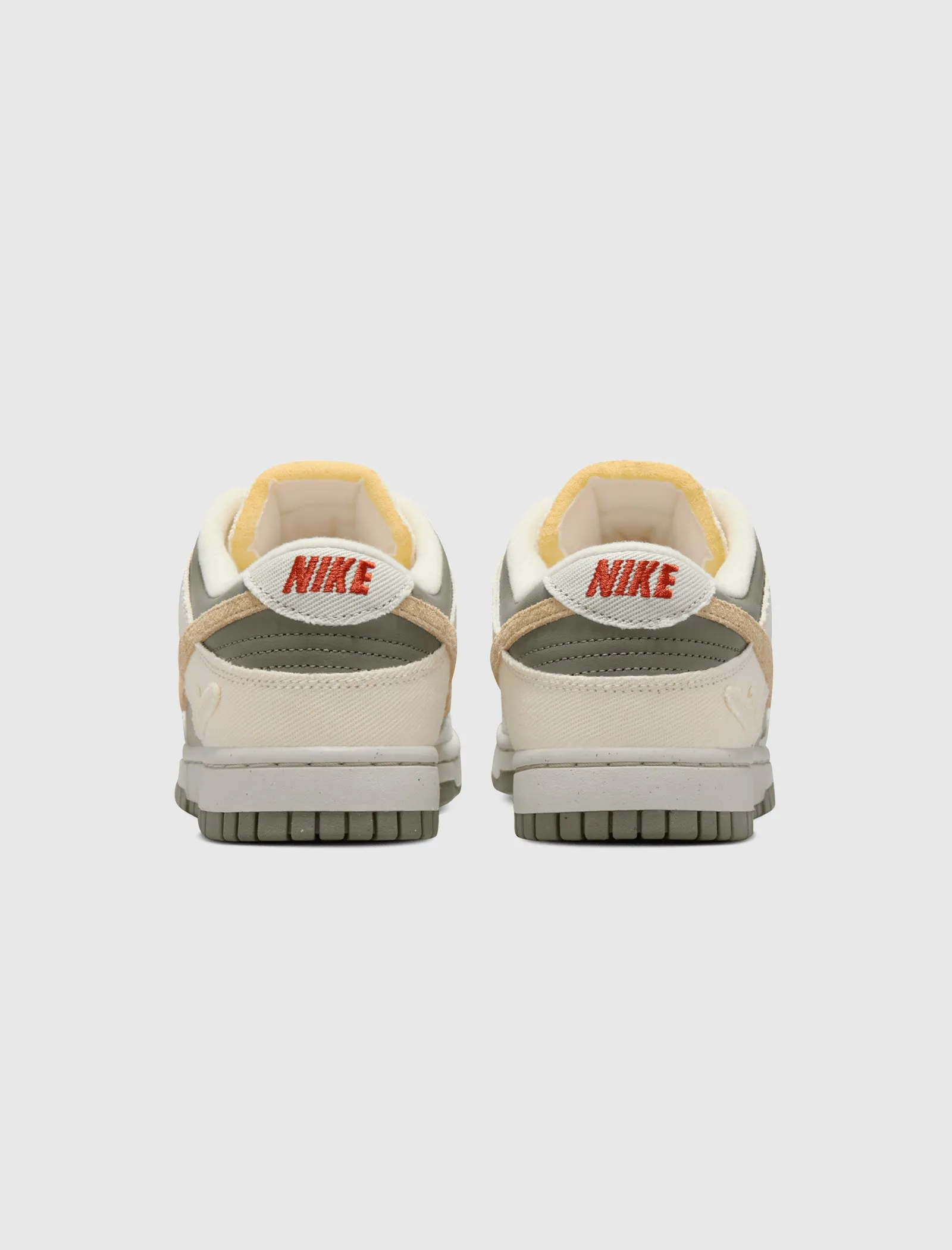 WOMEN'S DUNK LOW SESAME/ALABASTER
