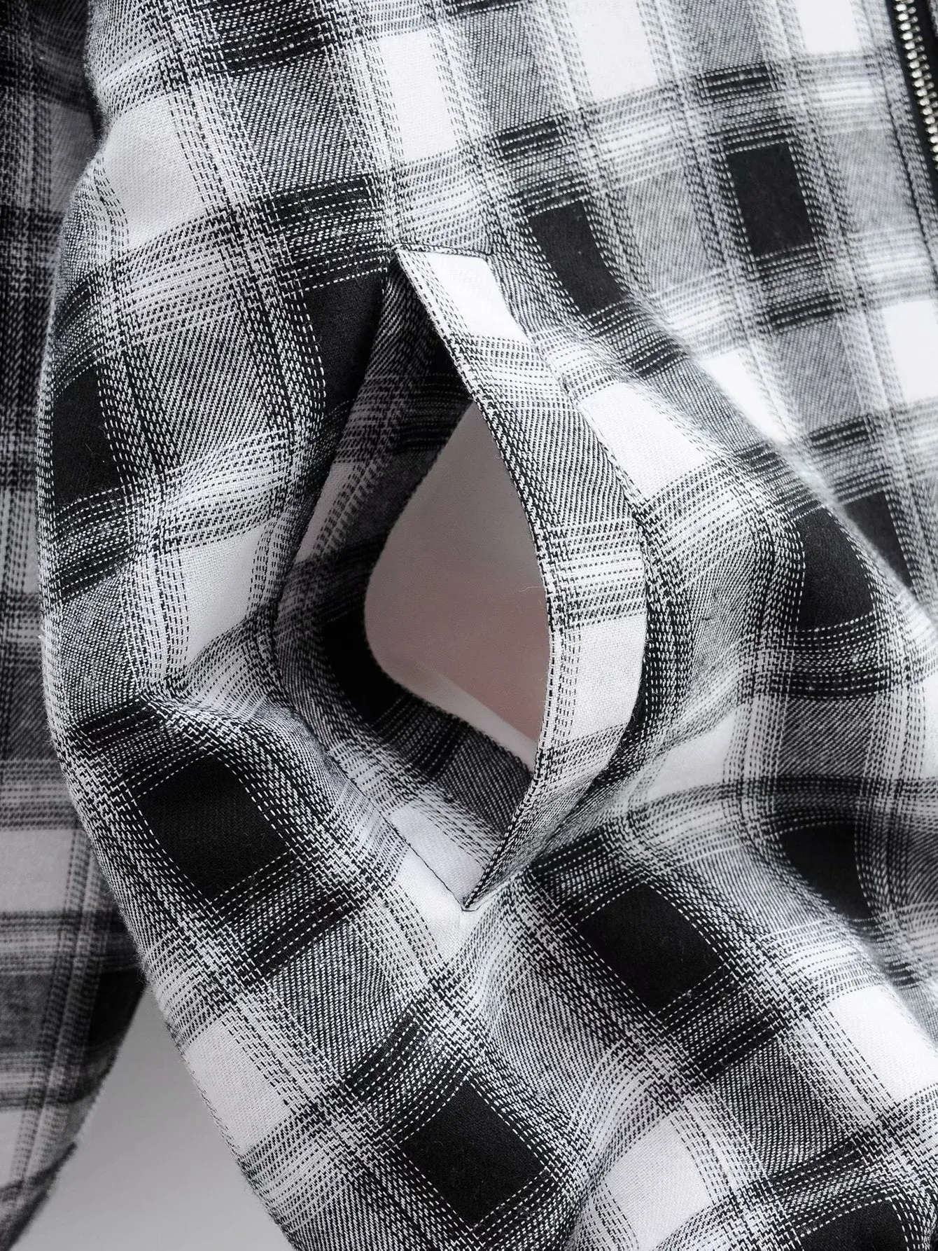 Zipper Stand Collar Geometry Plaid Elastic Sleeves Outerwear
